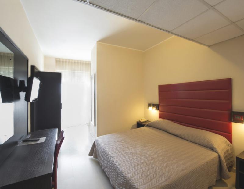 grandhoteladriatico en superior-room 009