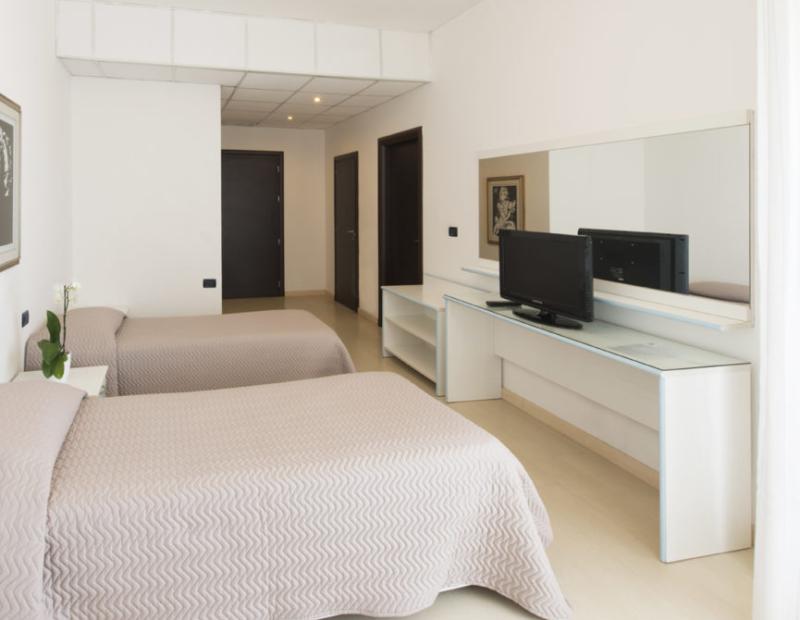 grandhoteladriatico it camera-classic 019